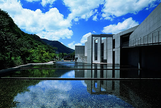 Minimalist architecture house design by Tadao Ando