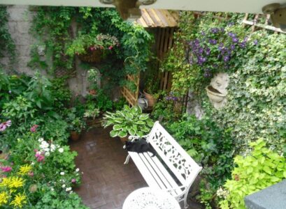 Small-garden-landscape-fascinating-design-ideas-garden-decorations
