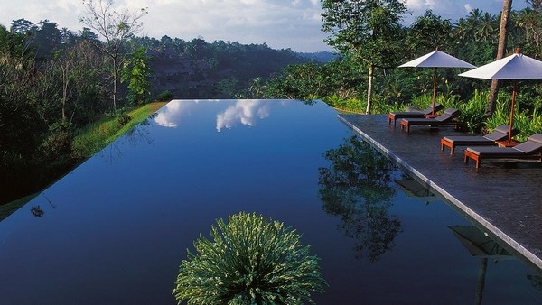 modern-swimming-pool-design-ideas12