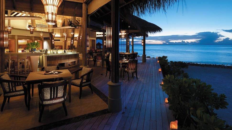 Beach bar design - Maldives