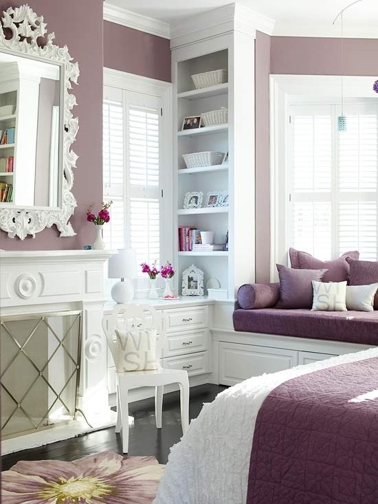 white-purple-bedroom-design