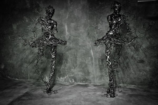 Drip steel sculpture pieces 