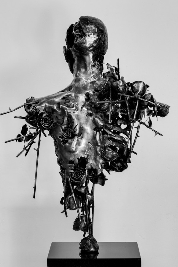contemporary art steel sculpture regardt van der meulen