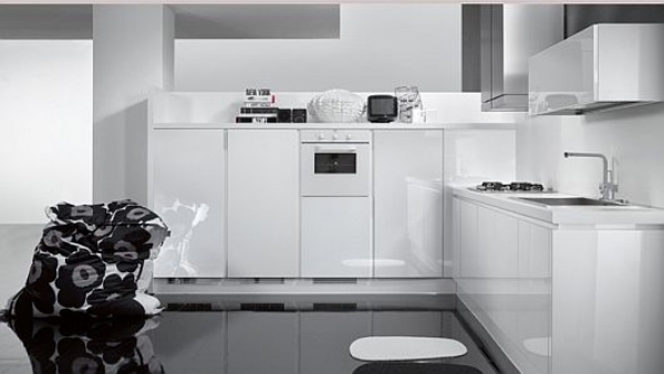 modern Tecnocucina white kitchen cabinets