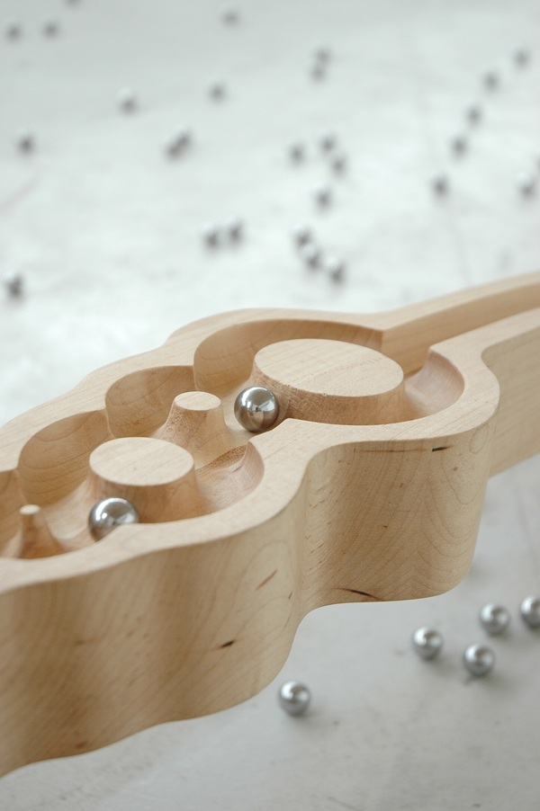 Marbelous table by Ontwerpduo support system