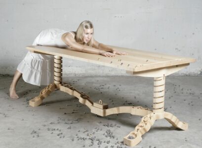 modern-dining- table-Marbelous-way-to-play