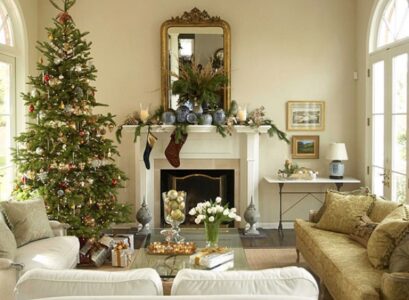 Christmas- decoration- vintage-ornaments- mantlepiece-stockings
