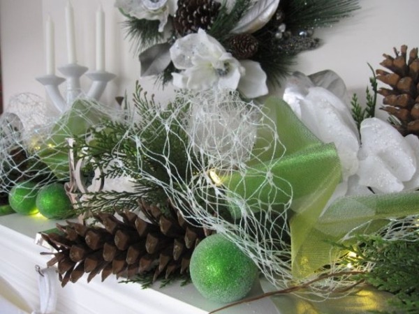 Christmas mantel decoration green white