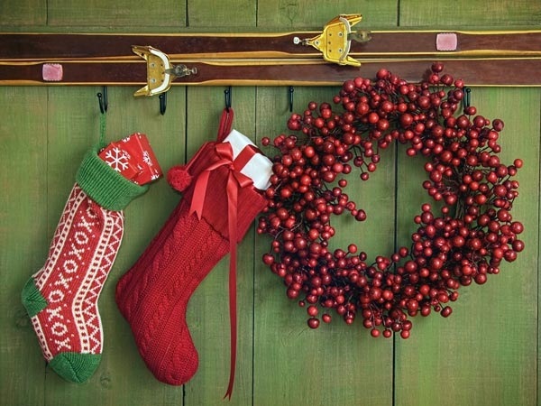 Christmas wall decoration ideas stockings and wreath 