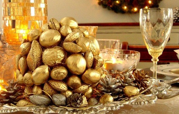 Extraordinary gold christmas table decoration candles light