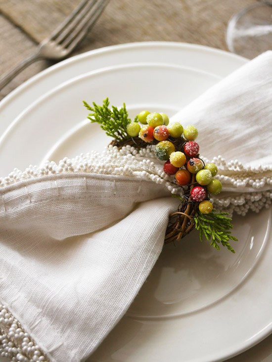 christmas decoration napkin ring made of berries