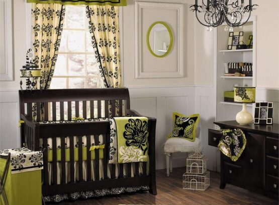 bold-colours-baby-bedding-set-green-black