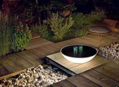 contemporary-table-design-solar-lamp-foscarini-outdoor