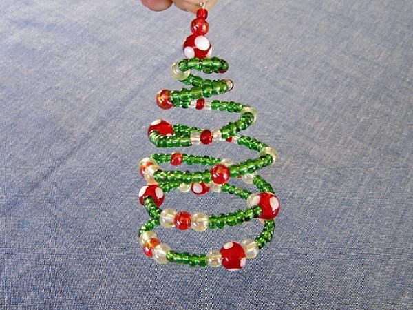 easy crafts ideas beaded spiral tree ornament