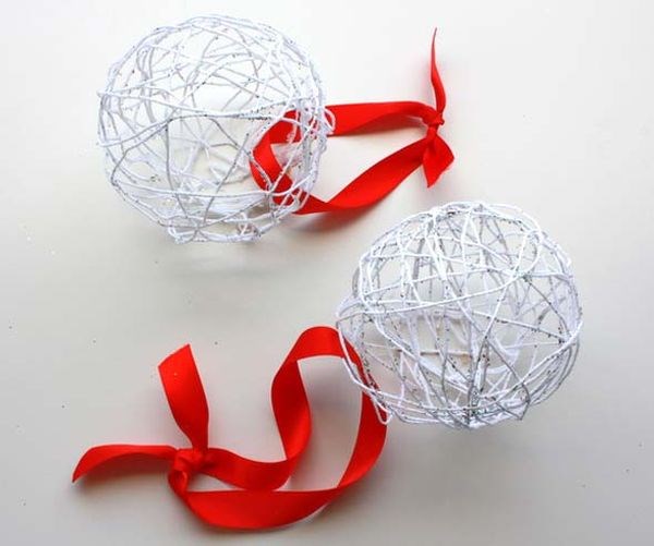 easy string ornaments homemade ornaments red white 