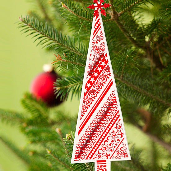 easy to craft red christmas tree paper ornament