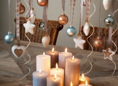 last-minute-Christmas-decoration-ideas-table-centerpiece-ideas-candles-ornaments
