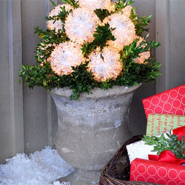 outdoor Christmas lights snowballs in an urn