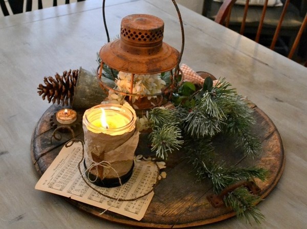 rustic Christmas decoration ideas Christmas table centerpeice candle 