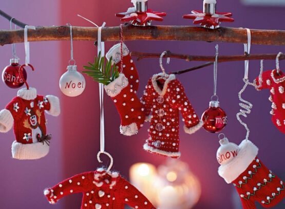 simple- decoration-ideas-christmas- clothes