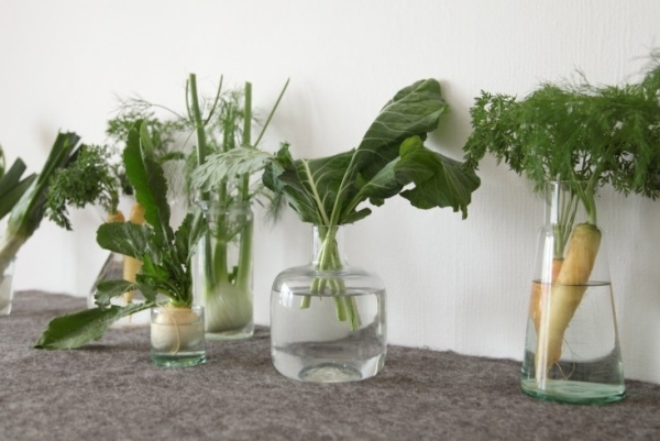 DIY low cost table centerpieces using vegetables 