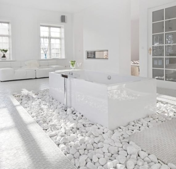 Modern bathroom design ideas white bath tub glass door