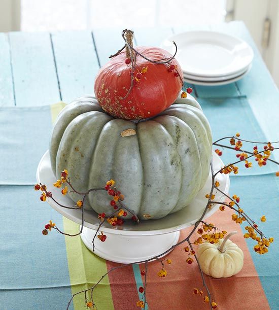table decoration ideas fruits centerpieces pumpkin bittersweet