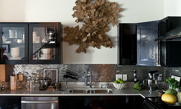 silver-backsplash-tiles-design-black-kitchen-cabinets