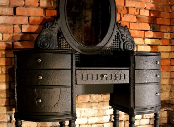 Charred-wood-design-effect-Yaroslav-Galant