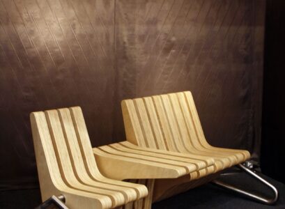 Space-saving-coffee-bench-BEYOND-standards-rotating-elements