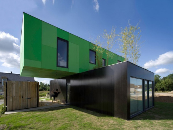 creative container homes crossbox by cg architects France