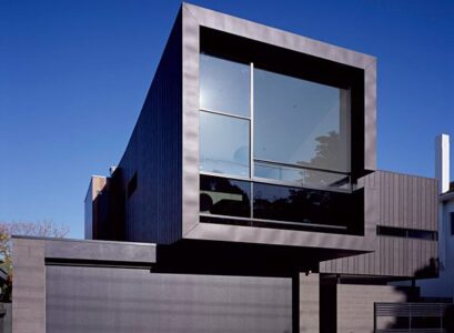 Caulfield-House-by-Bower-Architecture-dark-exterior-cinc-clads