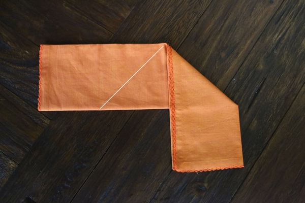 DIY bunny napkin folding tutorial 