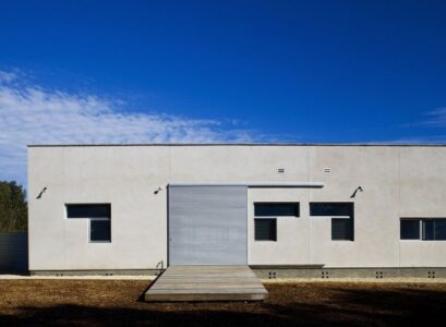 Diamond-Beach-House-modern-minimalist-architecture-design