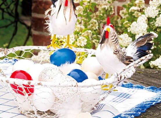Easter-eggs-decoration-ideas-creative-table-centerpiece-eggs-in-basket