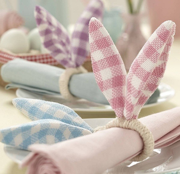 Easter table decor ideas original bunny ear napkin rings