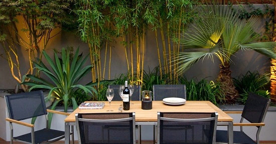 beautiful garden outdoor dining area