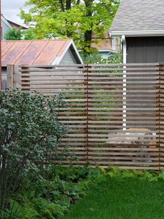 front yard garden fence ideas wood bushes