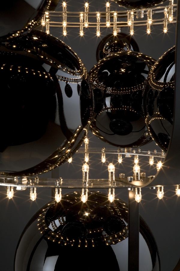 modern chandeliers Royal BB detail black