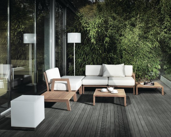 modern patio design bamboo trees and patio furniture
