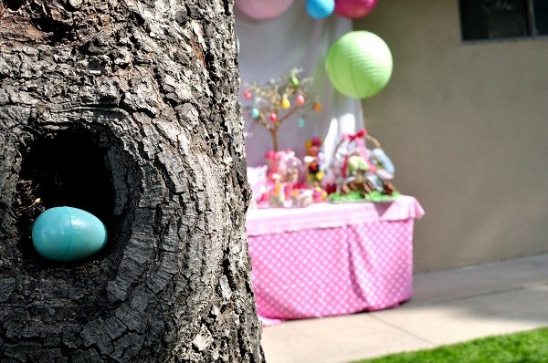 backyard easter decoration ideas egg hunt candy station
