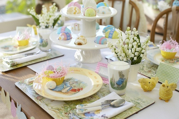 sweet table decoration fresh Lily of the Valley cupcake Easter eggs
