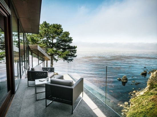 terrace-outlook-sea-enjoy-glass-balcony-wall