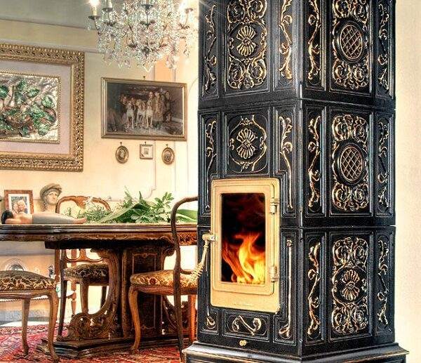traditional-wood-burnings-stove-ceramic-tiles-black-gold-finishing