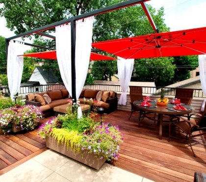 wonderful-contemporary-wooden-deck-flowers-red-shades-dining-area