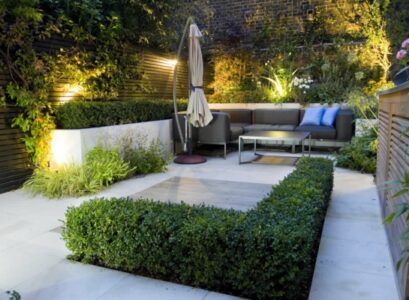 wonderful-garden-landscape-design-hedge-plants-sitting-area