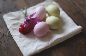 Easter-eggs-coloring-ideas-flower-petals