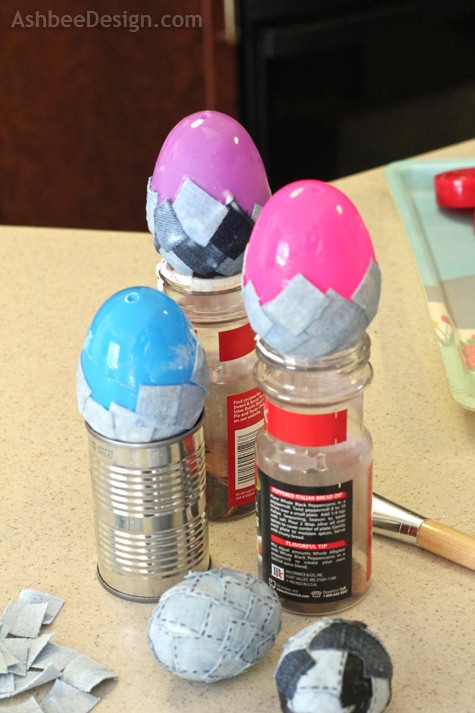 Easy easter egg decorating ideas fabric wrapped eggs tutorial