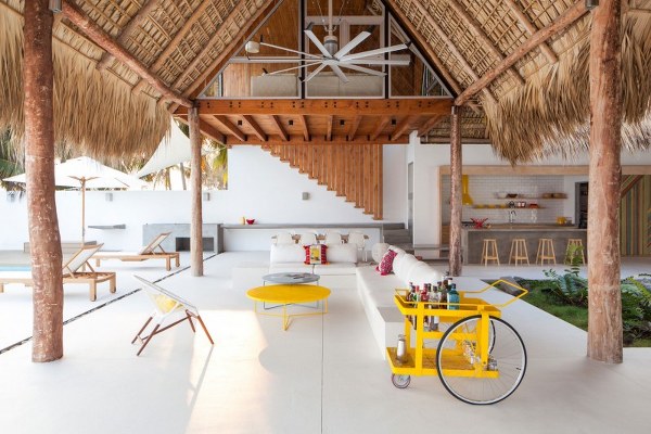 Exotic terrace straw roof gloss floor furniture design Costa Azul House