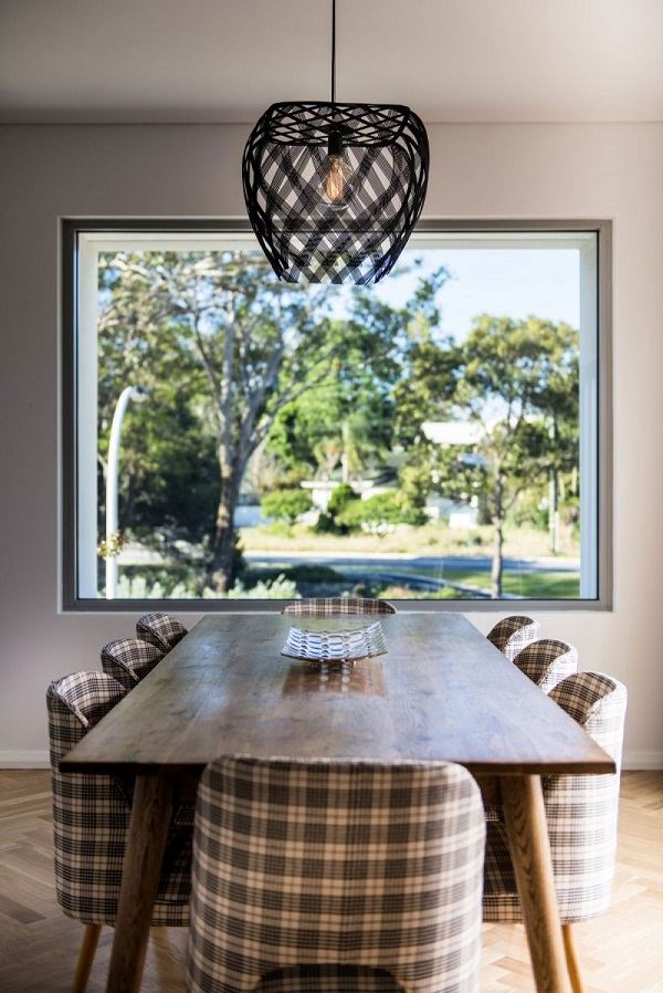  pendant light solid wood dining table checkered upholstery 